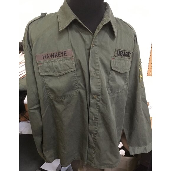 MASH Tv Show Mens Size XXL HAWKEYE Olive Green Army Collared Long Sleeved Shirt - Picture 1 of 6